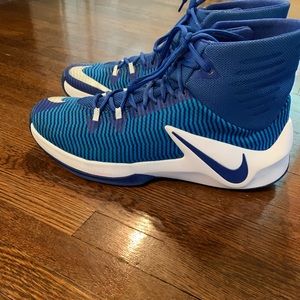 Nike zoom clear out size 11